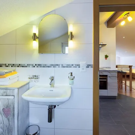 Hub Chalet Apartment Tasch
